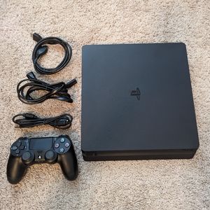 PS4 Slim 1TB